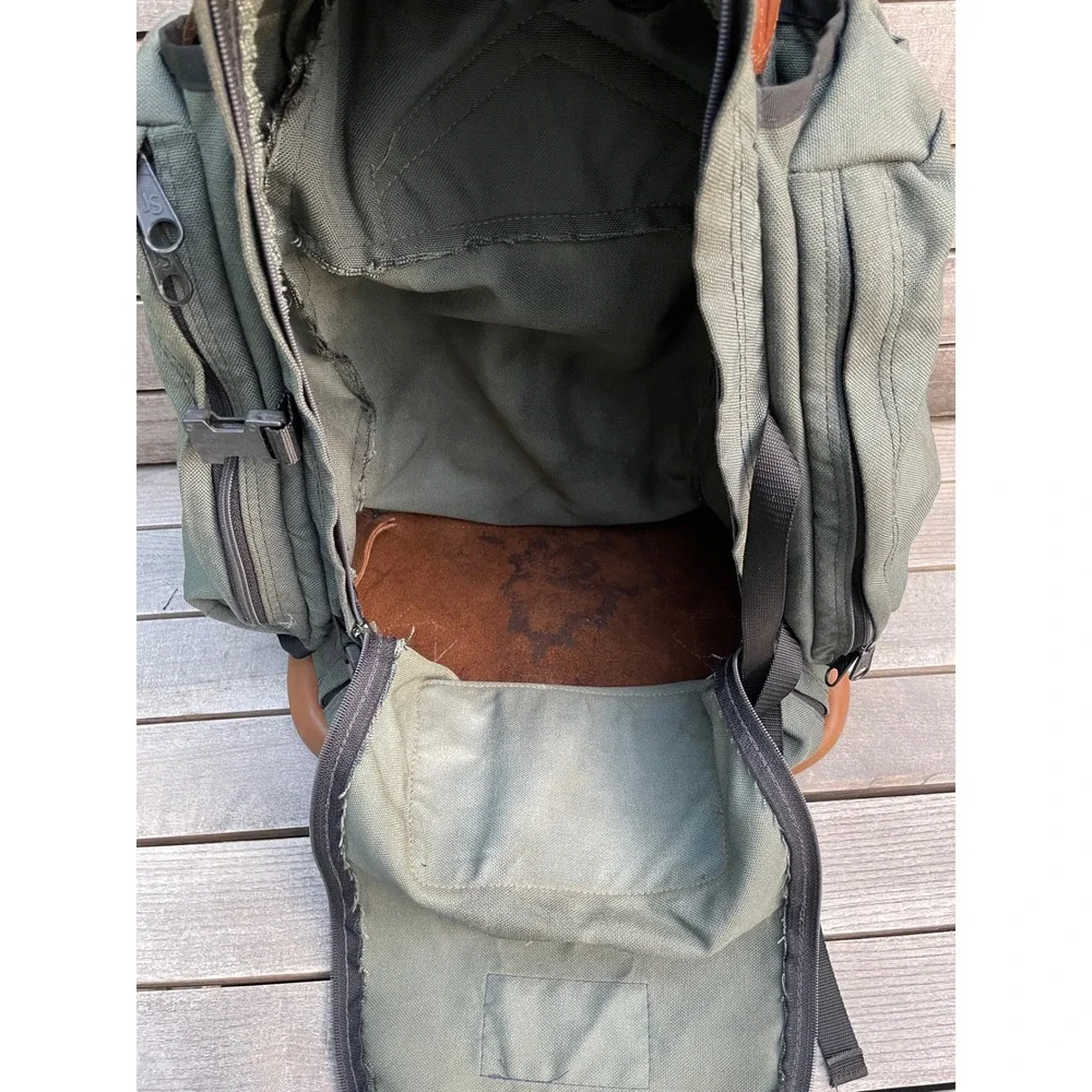 Vintage JanSport Backpack Made in USA Green Canvas Leather Bottom Hiking Daypack